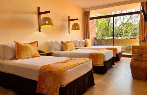 Puerto Iguazu Hotel | Raices Esturión Hotel