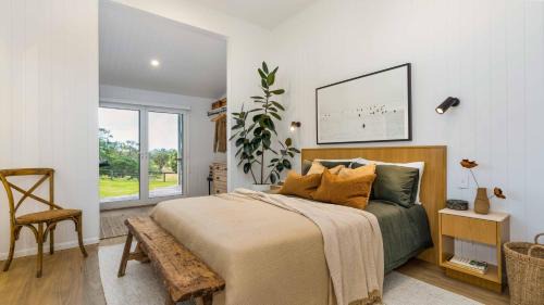 Mooball House | 'Rail Trail Cottage'-Artisan rural Home 5 mins to pristine beach