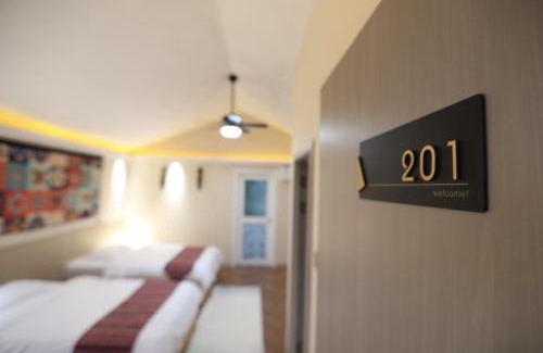 Nadi House | Rainbow Accommodations