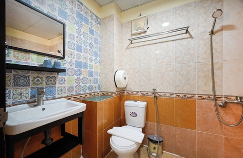 Tan Binh Hotel | Rainbow Airport Hotel