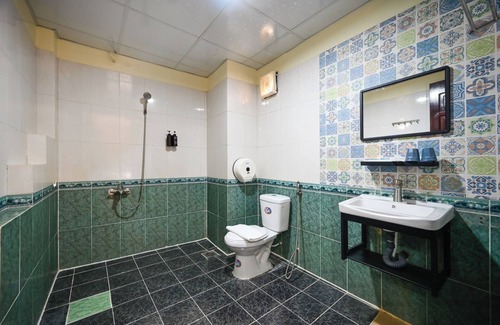 Tan Binh Hotel | Rainbow Airport Hotel