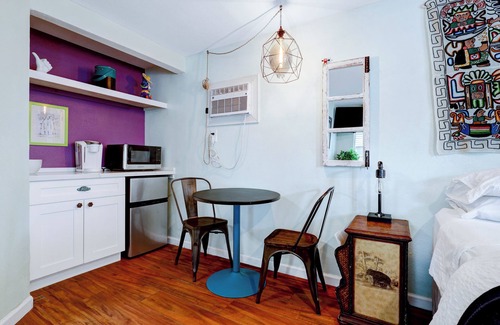 Terrell Heights House | Rainbow Casita