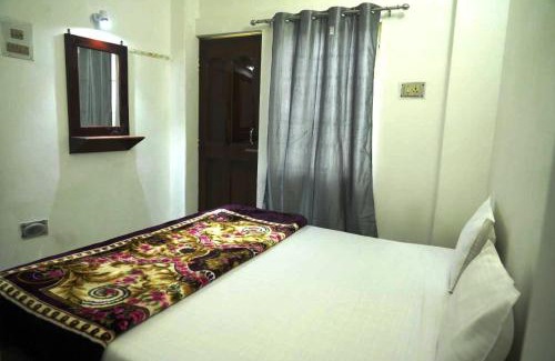 Mahmoorganj House | Rainbow Inn
