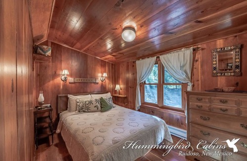 Ruidoso Cabin | Rainbow Oaks 'Free from Disturbance' a quiet haven on 3 acres and PET FRIENDLY