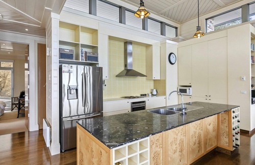 Lorne House | Rainbow's End - Lorne