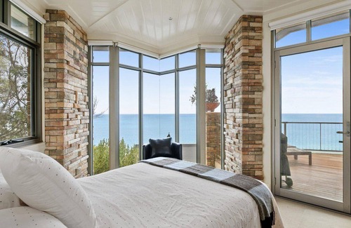 Lorne House | Rainbow's End - Lorne