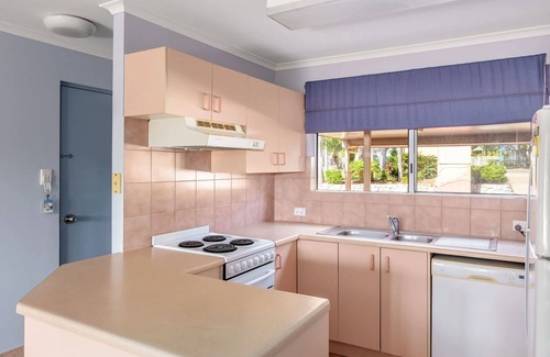 Rainbow Beach Hotel | Rainbow Sands Resort