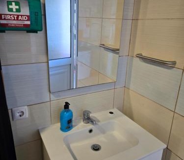 Praia da Vitoria House | Rainha do Mar AL 3436