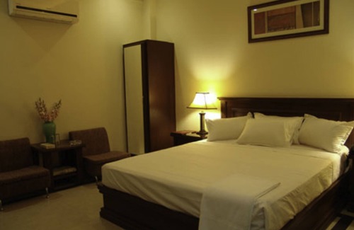 Faisalabad Hotel | Raj One Hotel