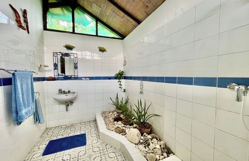 Senggigi Hotel | Raja'S Bungalows