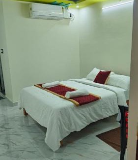 Tiruvannamalai Cabin | Rajeshwari Tower & Residency