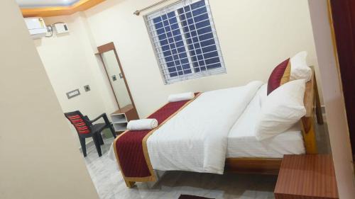 Tiruvannamalai Cabin | Rajeshwari Tower & Residency