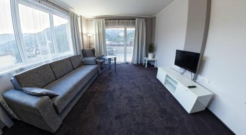 Rakhiv Hotel | Rakhiv Hotel & Apartments