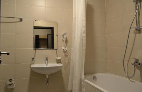 Rakhiv Hotel | Rakhiv Hotel & Apartments