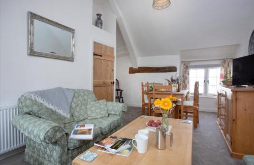 Budleigh Salterton Apartment | Raleighs Rest