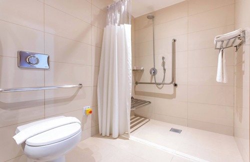 Monumental Axis Hotel | Ramada By Wyndham Brasilia Alvorada