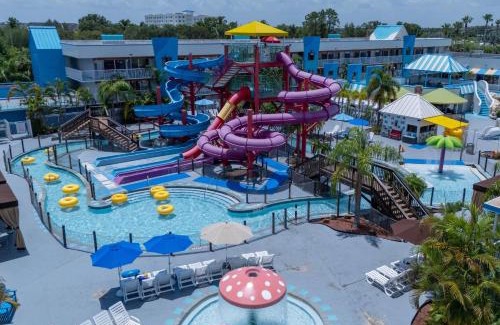 Kissimmee Hotel | Ramada by Wyndham Flamingo Water Park