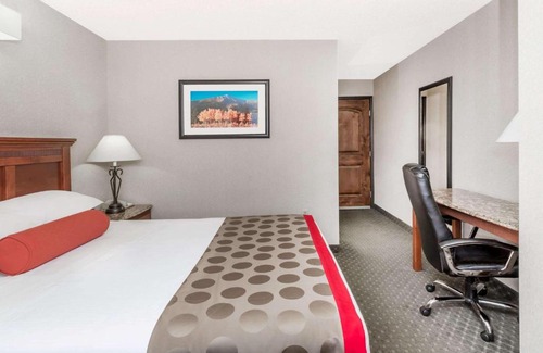 Frisco Hotel | Ramada by Wyndham Frisco