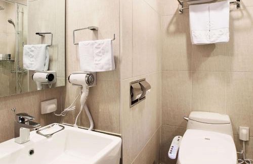 Downtown Hotel | Ramada by Wyndham Jeju City Hall