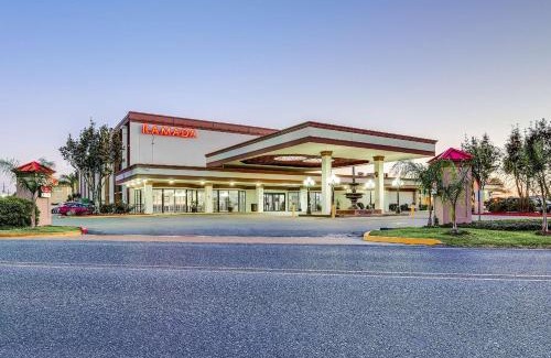 Metairie Hotel | Ramada by Wyndham Metairie New Orleans Airport