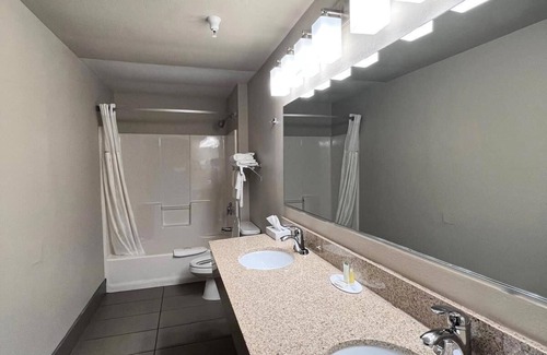 Platte City Hotel | Ramada by Wyndham Platte City KCI Airport