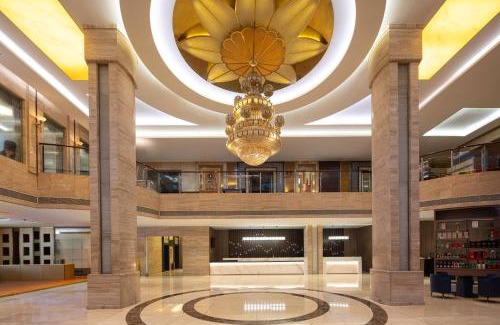Yongding Hotel | Ramada by Wyndham Zhangjiajie Tianmen Mountain