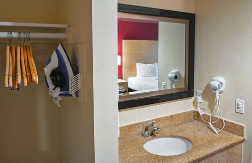 Downtown Hotel | Ramada Limited San Francisco Airport North