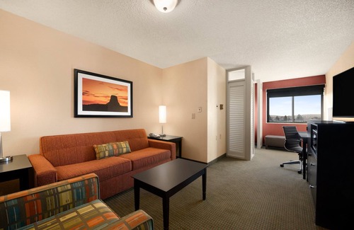 Gillette Hotel | Ramada Plaza & Conference Center by Wyndham Gillette