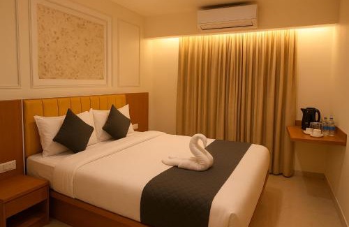 Ayodhya Hotel | Ramanjaneya The Executive Hotel by IQ Hotels - A Step Away from Ram Mandir