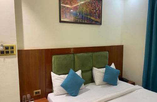 Chunar Hotel | Ramesh Palace