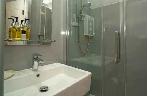 Dolton Hotel | Rams Head Inn