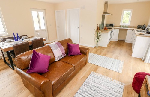 Tenby Cottage | Ramsey Lodge