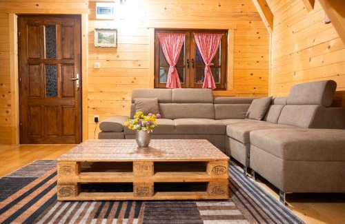 Canton 10 House | Ranč Crna stina