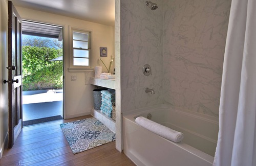 El Mirador House | Ranch Style Home in Central Location +Large Pool & Spa area + Great View +Walk t