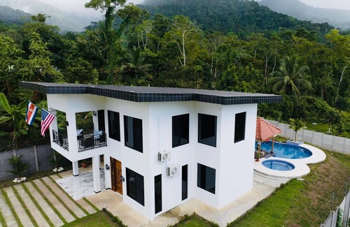 Canton Parrita House | Rancho Hope- Entire home in Parrita, Costa Rica