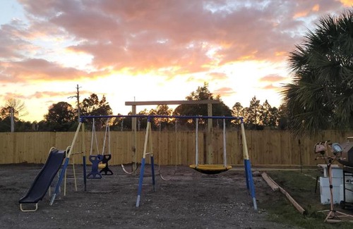 Clewiston House | RANCHO LOS PINOS THE GREATEST PLACE AWAY FROM HOME