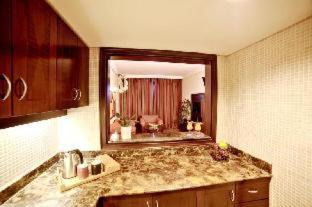 Beirut Apartment | Raouche Arjaan by Rotana