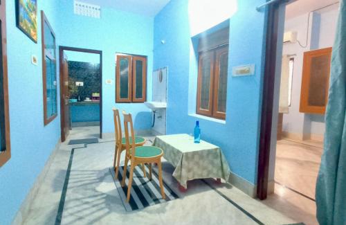 Puri Apartment | Ratna's Nest Homestay