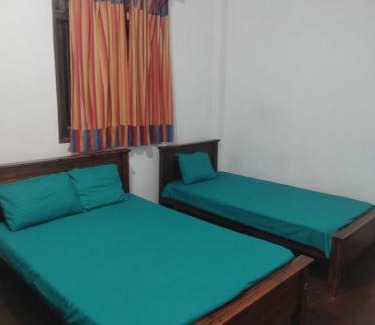 Anuradhapura Hotel | Ravi inn