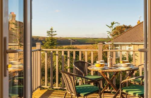 Newquay House | Rawley Point