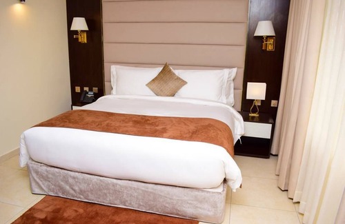 Port Harcourt Hotel | Rayjok Hotel And Suites