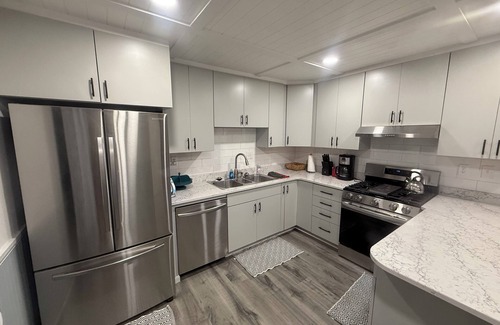 Raytown House | Raytown Ranch - Mahome Away from Home