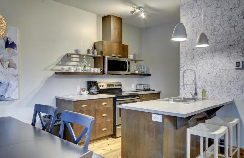 Lac Superieur Village Ski Chalet | RCNT Chalets Mont-Tremblant
