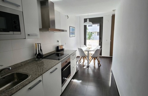Roques Daurades Apartment | RD VII Luxury Apartment Mediterranean (Manuel Granado)
