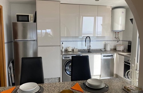 Los Puertos Apartment | RDV03- 2 Bed 2 Bath Frontline Beach Rosas de Los vientos, Isla Plana