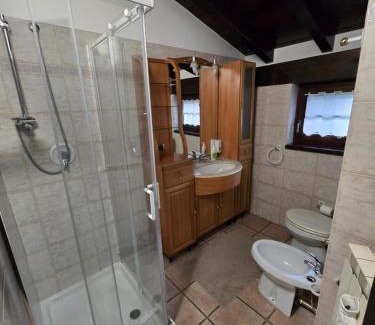 Luino House | Re di Quadri