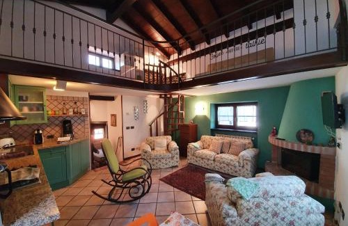 Luino House | Re di Quadri