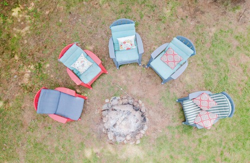 Bethel Cabin | READ THE DESCRIPTION! Cozy Log Cabin - Rustic getaway near Bethel Center