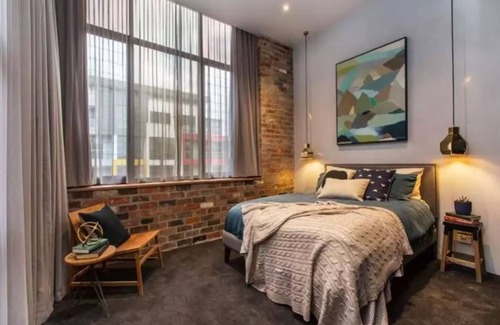 Prahran Apartment | ReadySet Apartments at Glasshouse