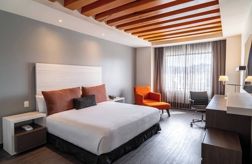 Zona Rio Hotel | Real Inn Tijuana by Camino Real Hotels
